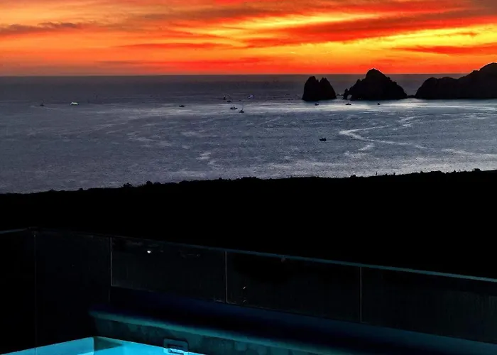 1st Floor Corner Unit With Rooftop Access To The Views In Cabo Appartement Cabo San Lucas