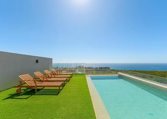 1st Floor Corner Unit With Rooftop Access To The Views In Cabo Appartement