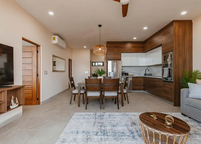 1st Floor Corner Unit With Rooftop Access To The Views In Cabo